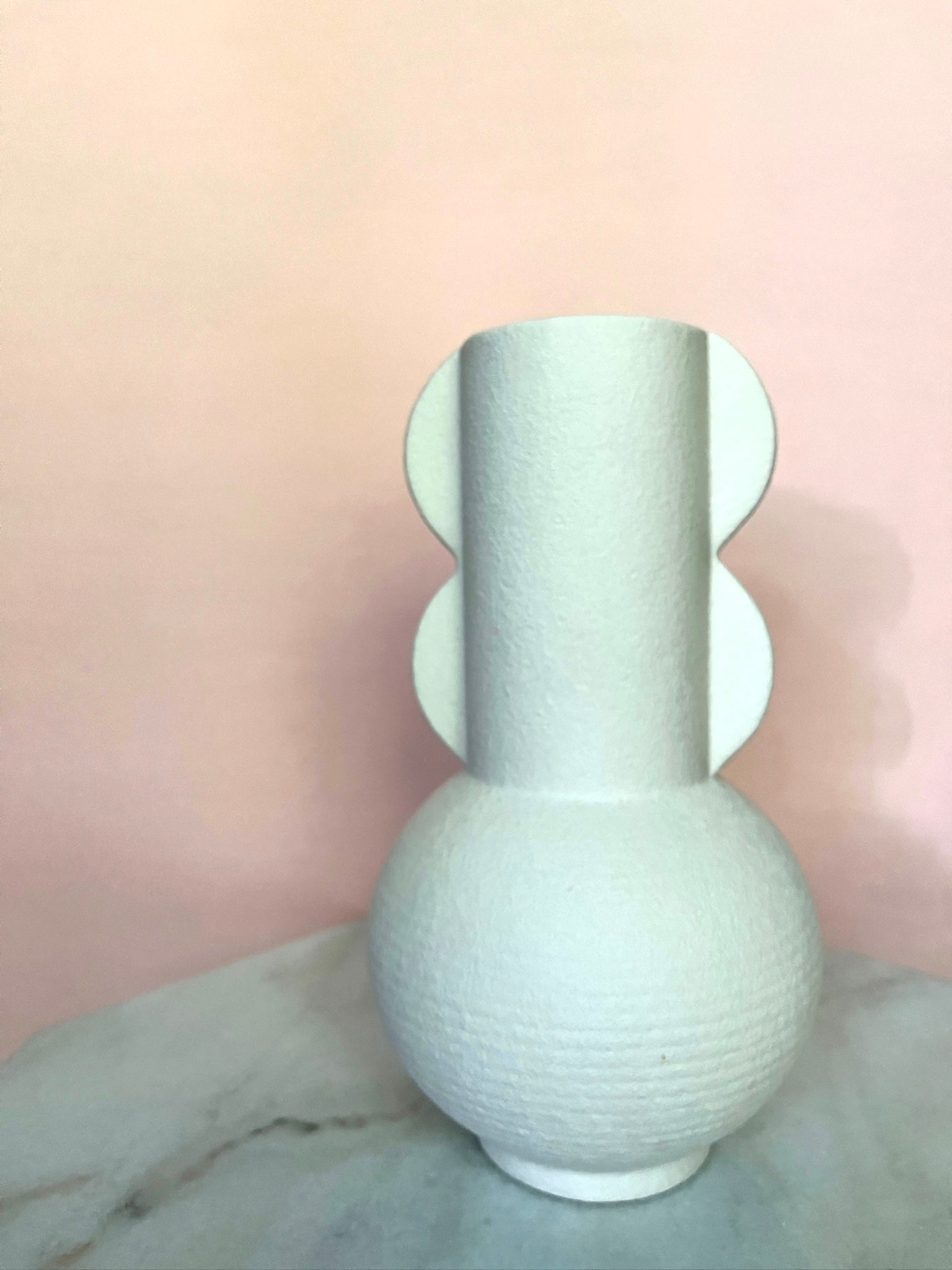 Vase for flowers. Free flower delivery