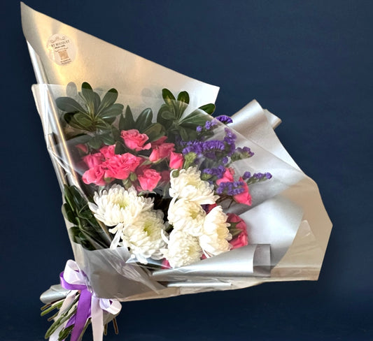 luxury flower bouquet bespoke flowers lovely near me same day delivery
