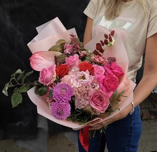 luxury flower bouquet bespoke flowers lovely near me same day delivery