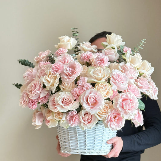 GRAND ROSE BASKET