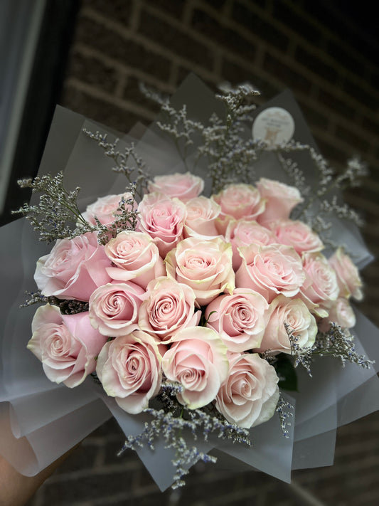 pink roses lush pink blush bouquet art tendance for her romantic best gift flower bouquet fleurs montreal delivery flowers near me
flowers close to me
flowers near to me
near me flowers
florist montreal
florist verdun
fleuriste montreal
fleuriste verdun
best online flower shop
best online florist montreal
same day flower delivery montreal